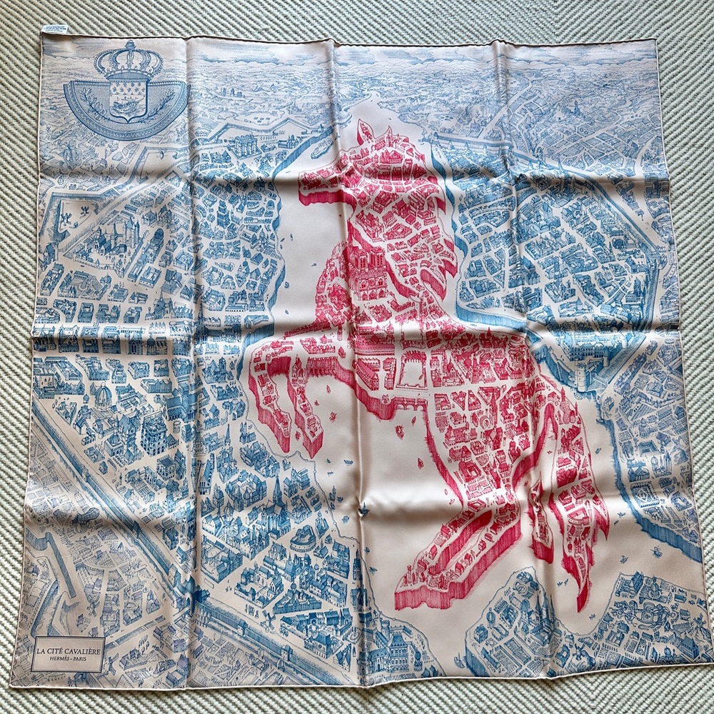 Hermès La Cité Cavalière Scarf 90
